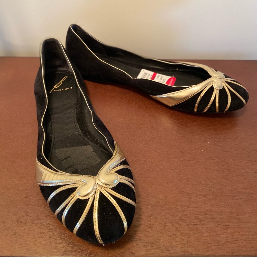 B Brian Atwood Black and Gold Suede Flats